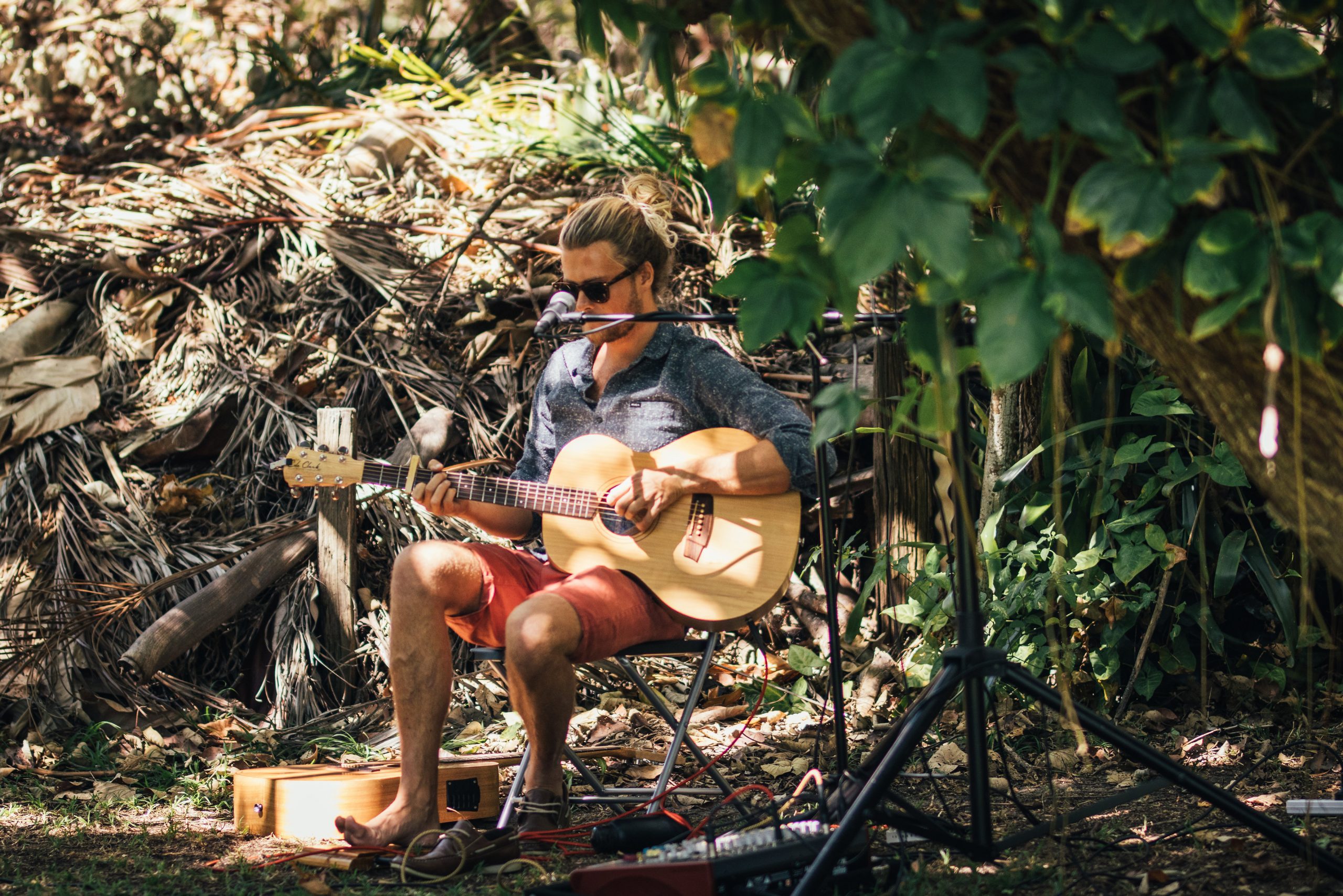 daytime wedding, lunchtime wedding, tipi hire, large marquee hire, tipi wedding, gold coast wedding